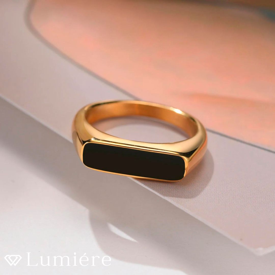 Lumiére טבעת אוניקס דקה לגבר | זהב Lumiére זהב תכשיטים איכותיים לגבר