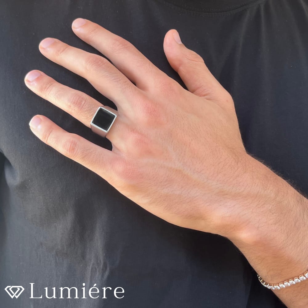 Lumiére טבעת אבן שחורה לגבר | כסף Lumiére כסף תכשיטים איכותיים לגבר